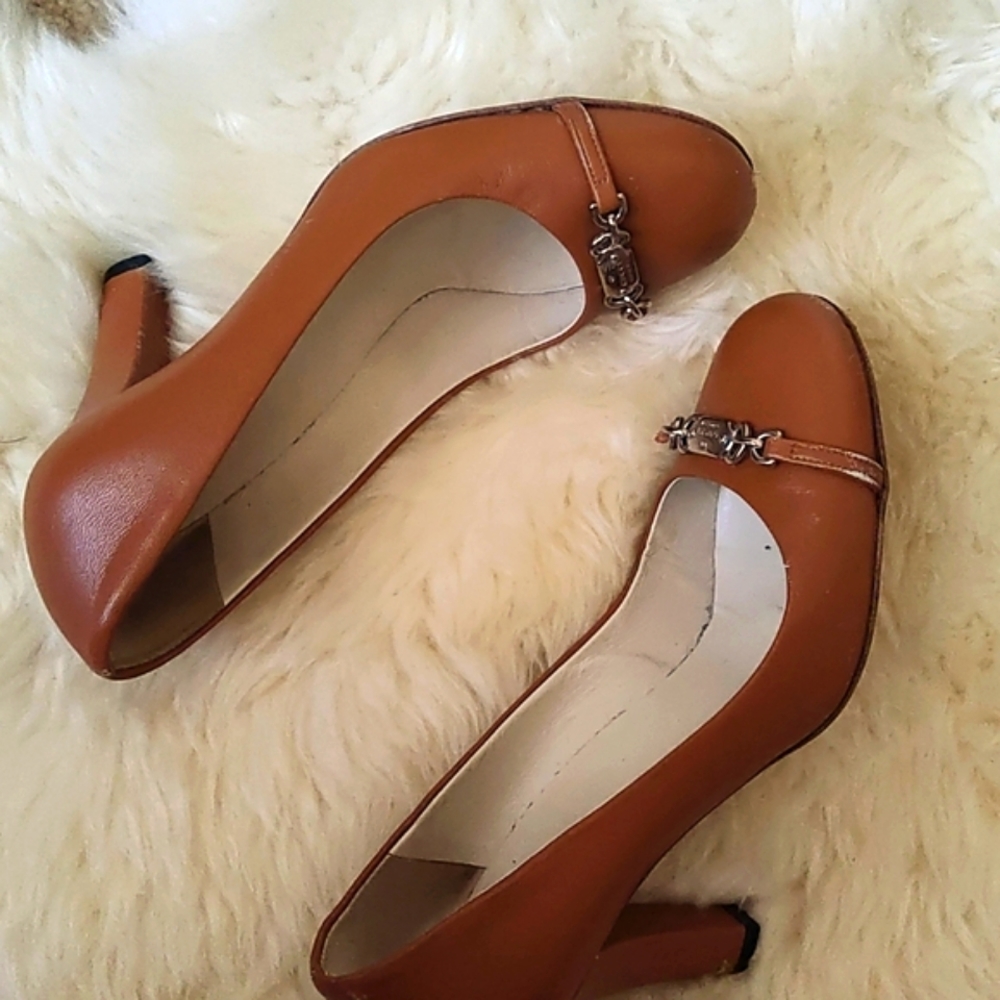 GUCCI ‘Nappa Moorea Lt. Tabacco’ pumps w/Signature Horse-bit Buckle GUC 36.5/6.5